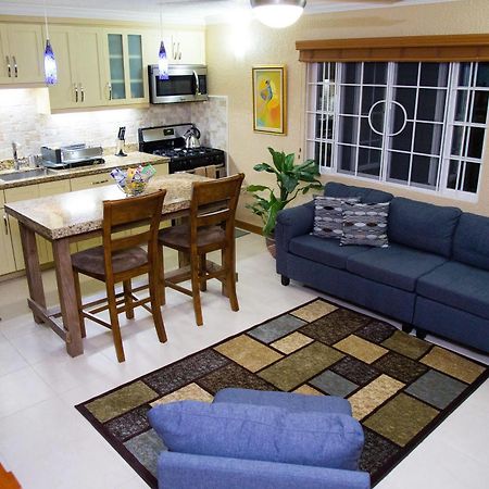 The Cabin At Long Mountain Country Club 킹스톤 외부 사진