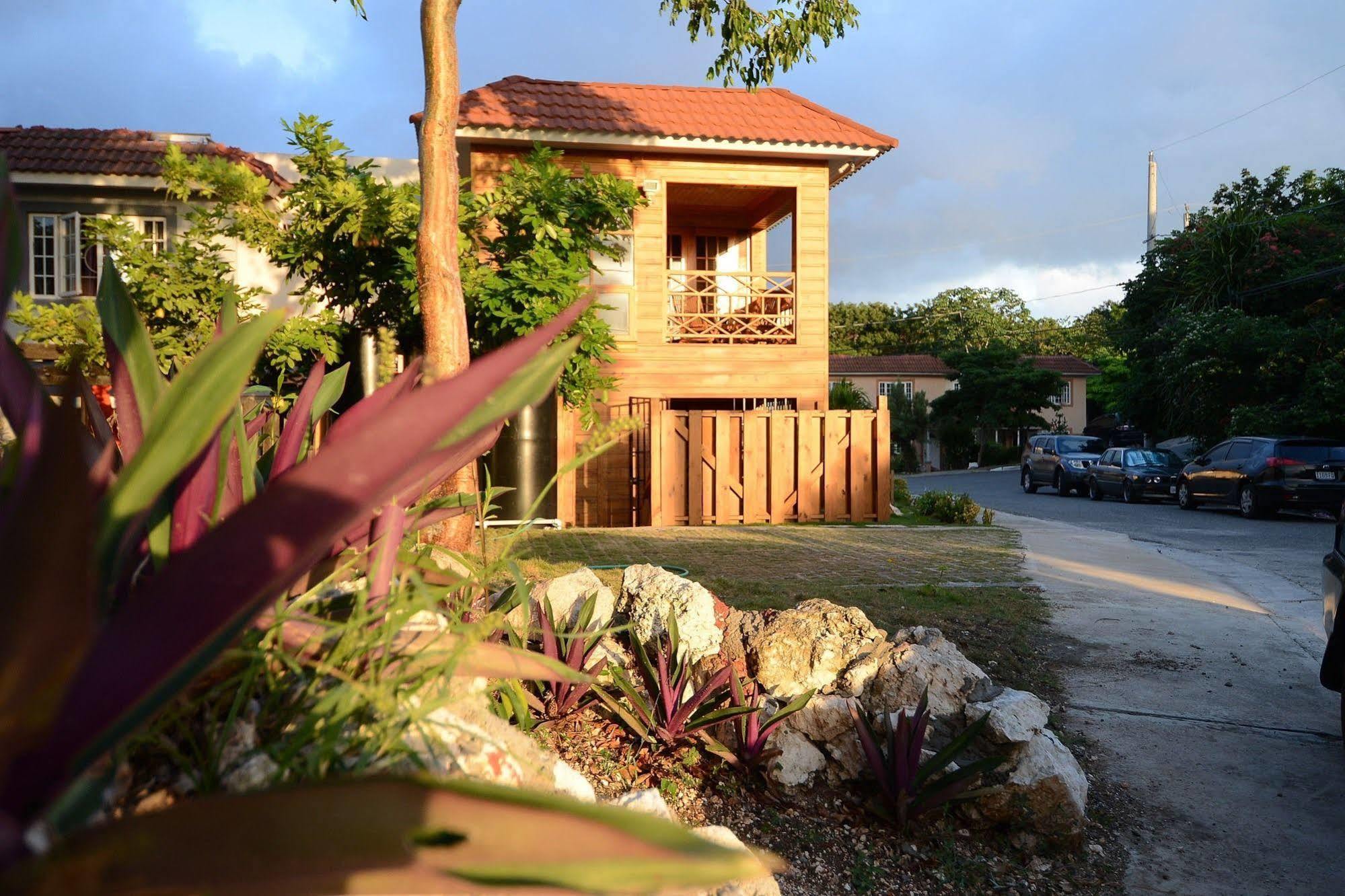 The Cabin At Long Mountain Country Club 킹스톤 외부 사진