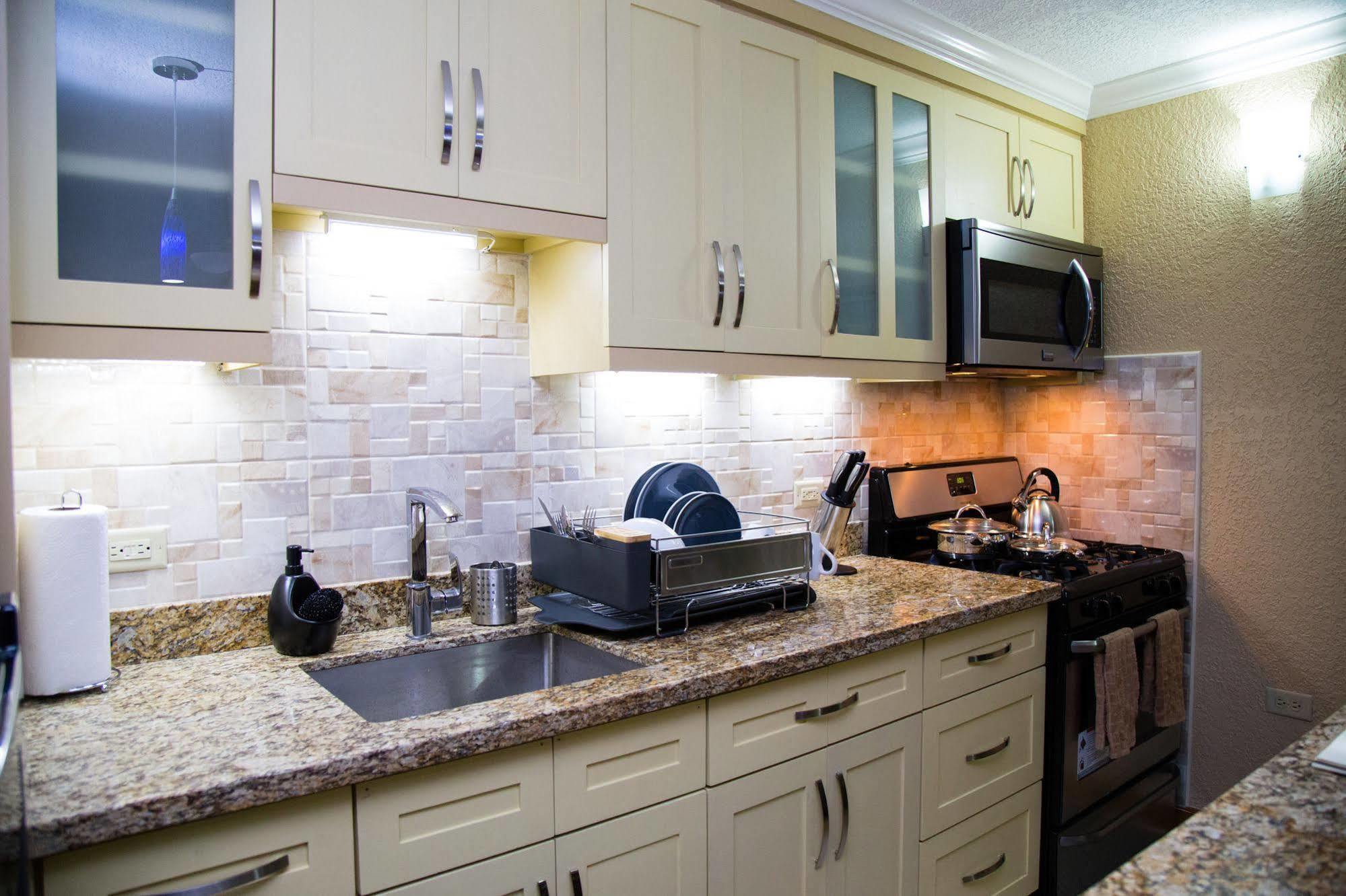 The Cabin At Long Mountain Country Club 킹스톤 외부 사진