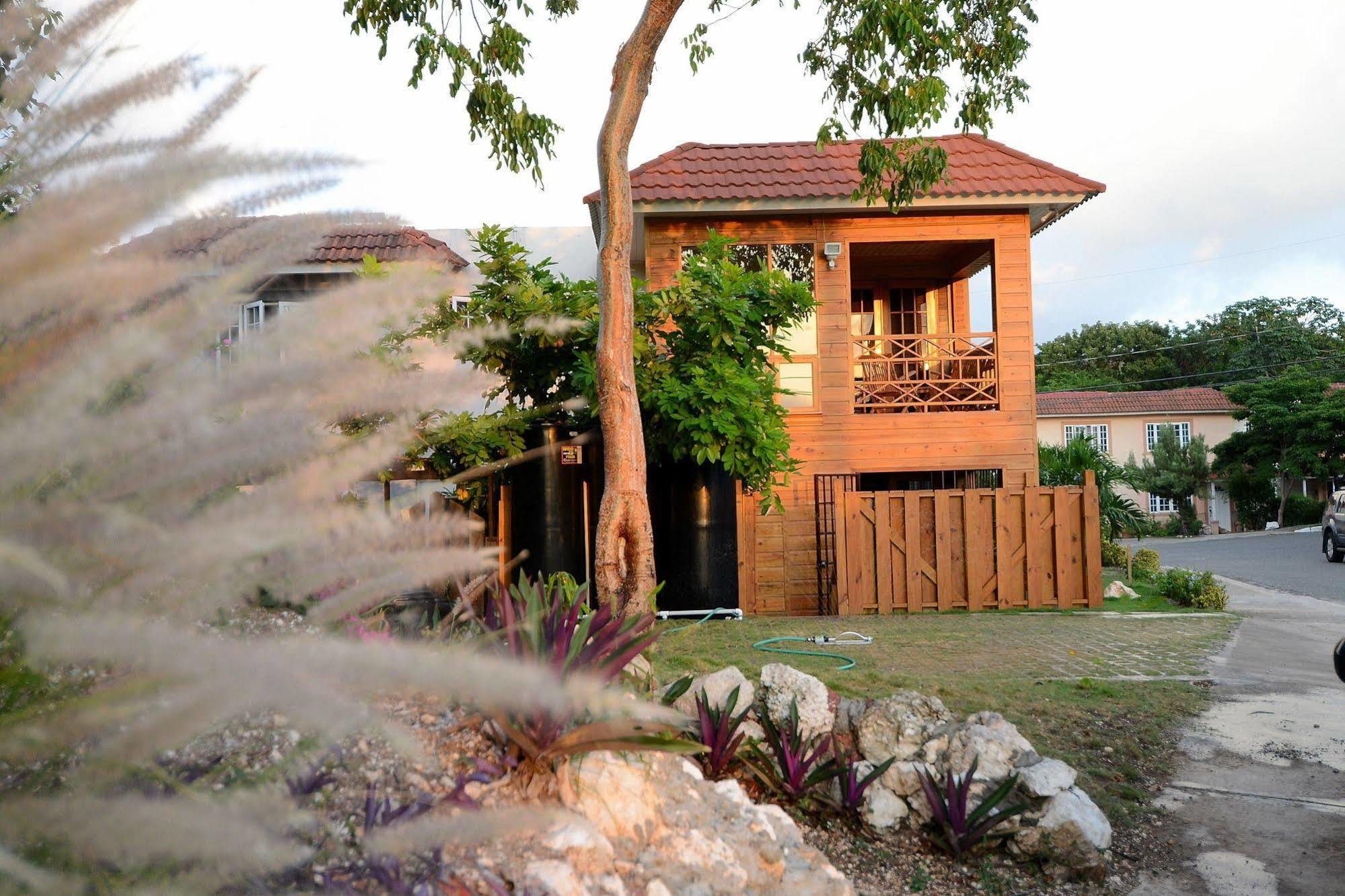 The Cabin At Long Mountain Country Club 킹스톤 외부 사진